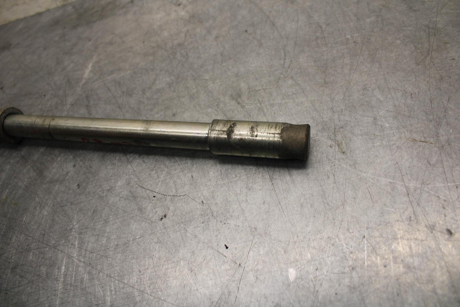 1996 Kawasaki Ninja 600R ZX600C FRONT WHEEL RIM AXLE PIVOT BOLT BB35