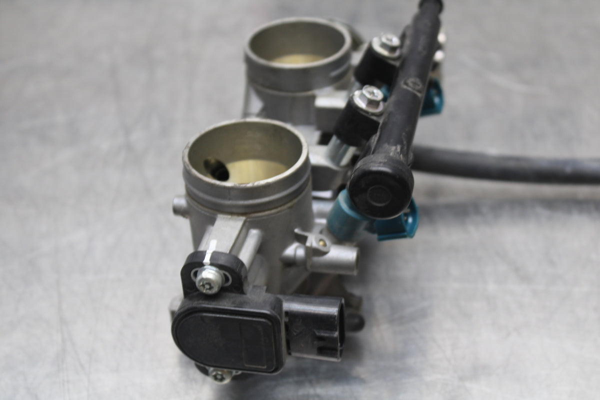 14-17 YAMAHA FZ07 MAIN FUEL INJECTORS / THROTTLE BODIES BB162