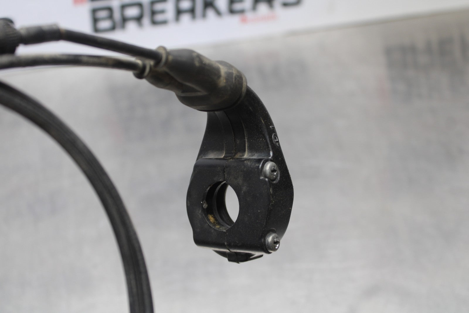 07-08 KAWASAKI NINJA ZX6R THROTTLE CABLE LINE HOUSING GUIDE BB203