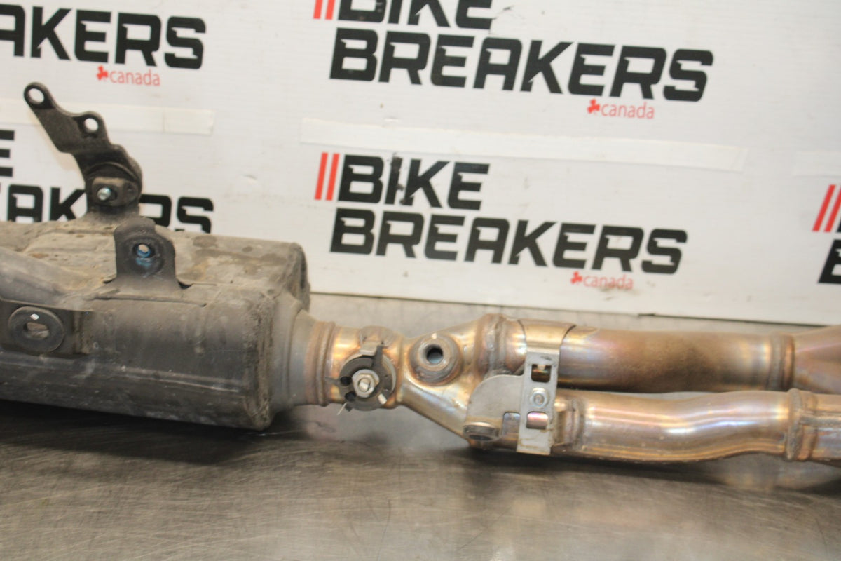 15-26 SUZUKI GSXR600 EXHAUST HEADER PIPES MANIFOLD BB888