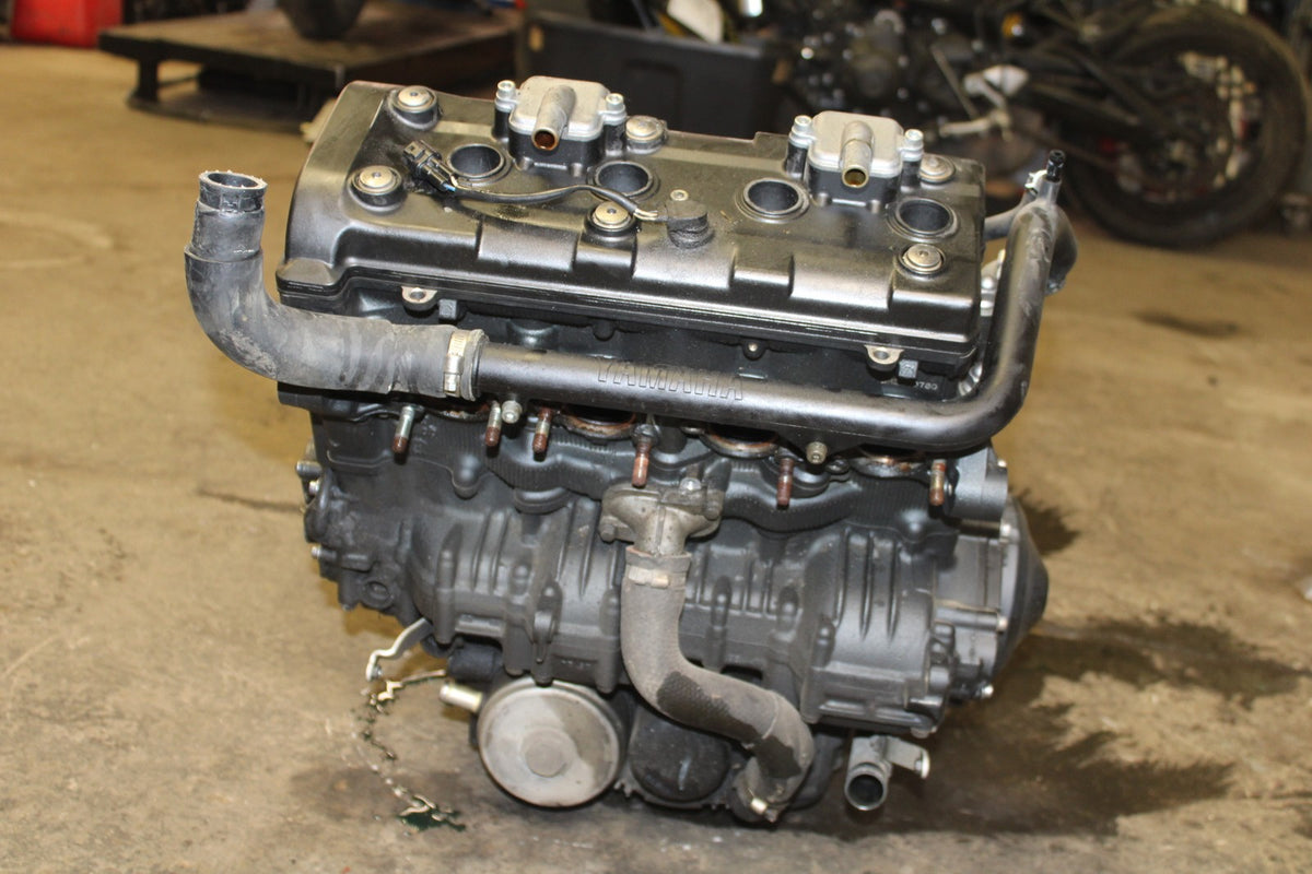 13 YAMAHA YZF R1 ENGINE MOTOR BB781