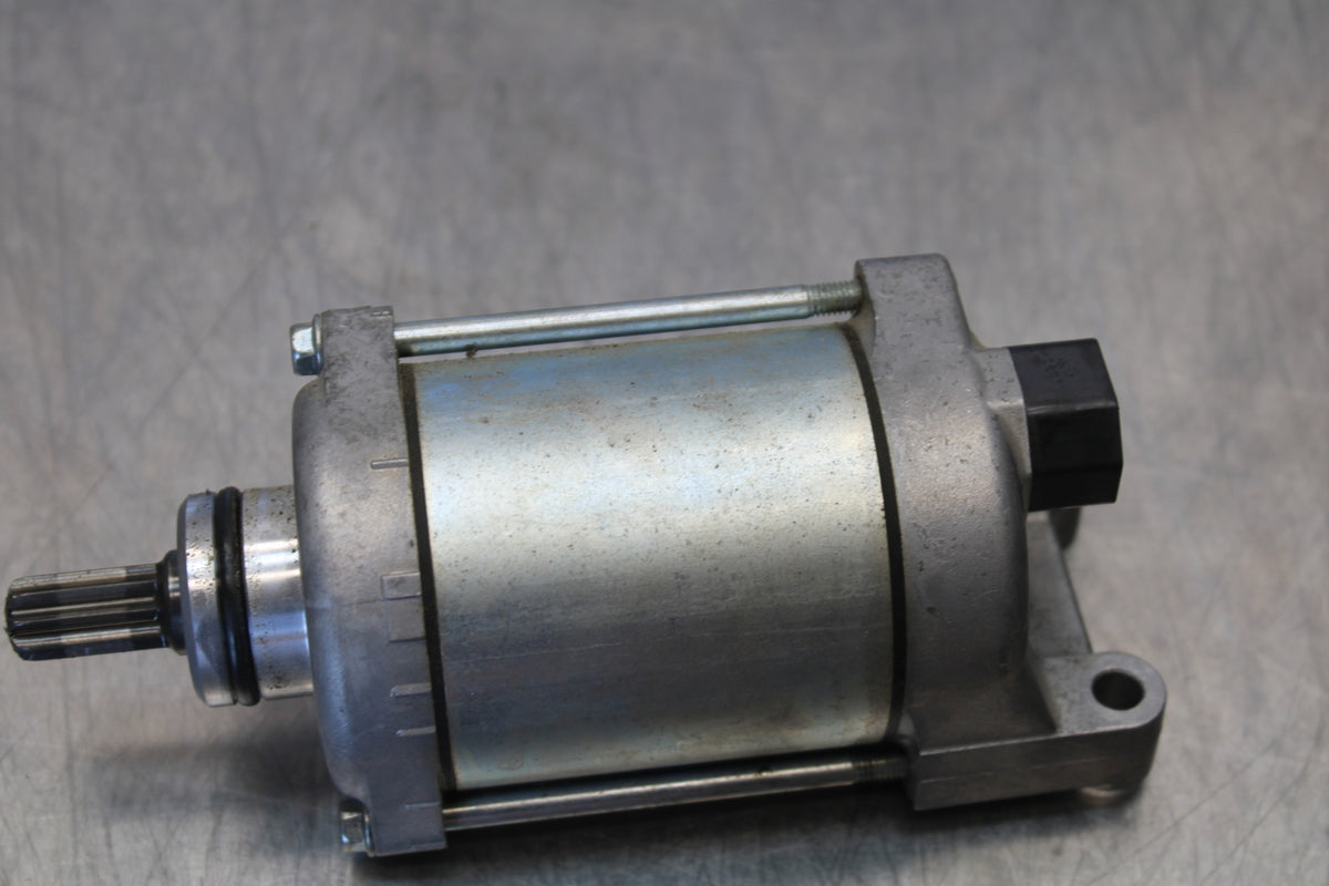 12-16 HONDA CBR1000RR ENGINE STARTING STARTER MOTOR -DC 12V BB157