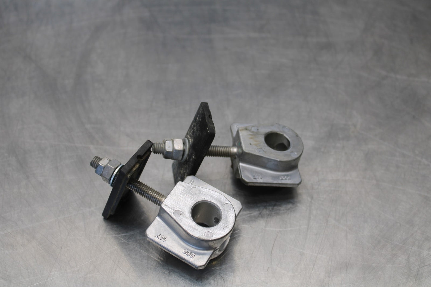 18-23 KAWASAKI NINJA 400 EX400 SWINGARM CHAIN TENSIONER ADJUSTMENT BB177