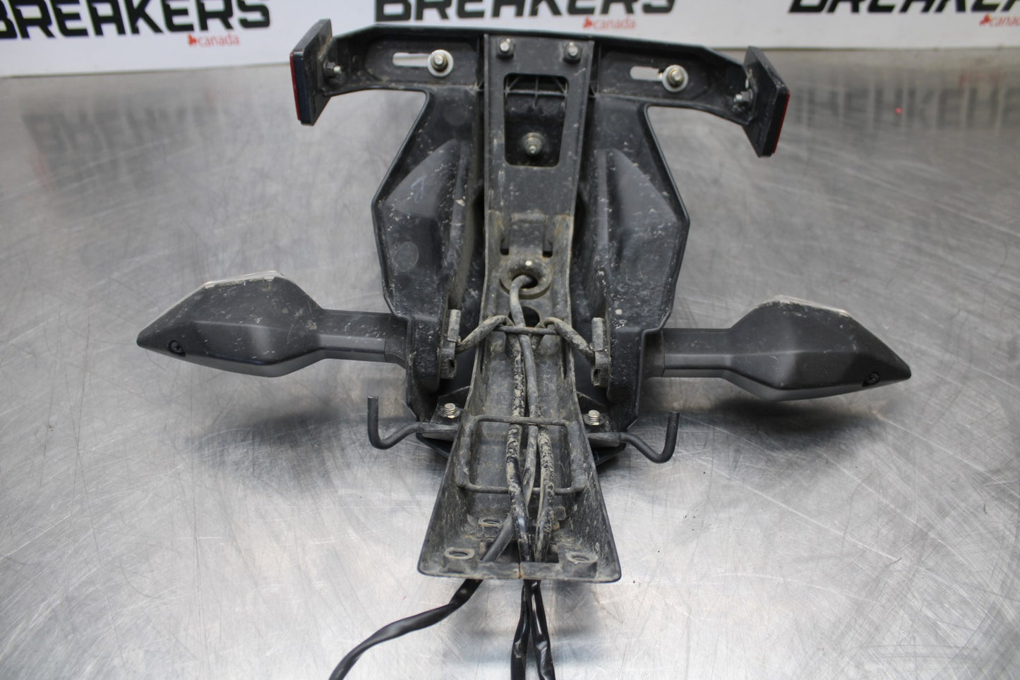 18-23 KAWASAKI NINJA 400 EX400 ABS REAR BACK FENDER MUD GUARD BB177