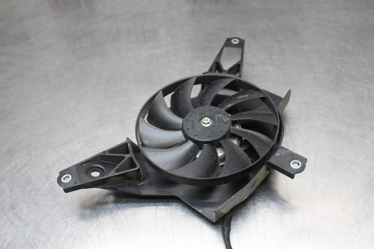 22-25 YAMAHA YZF R7 ENGINE RADIATOR COOLING FAN BB769