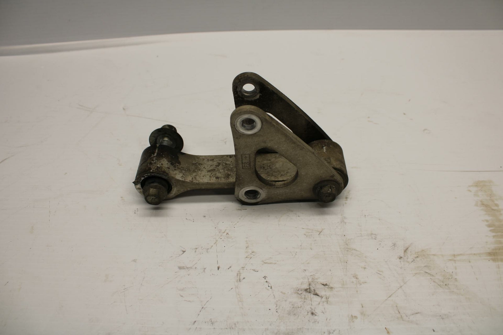 11-19 SUZUKI GSXR600  DOGBONE SHOCK LINKAGE LINK 62602-14860 62611-14J00  BB 241