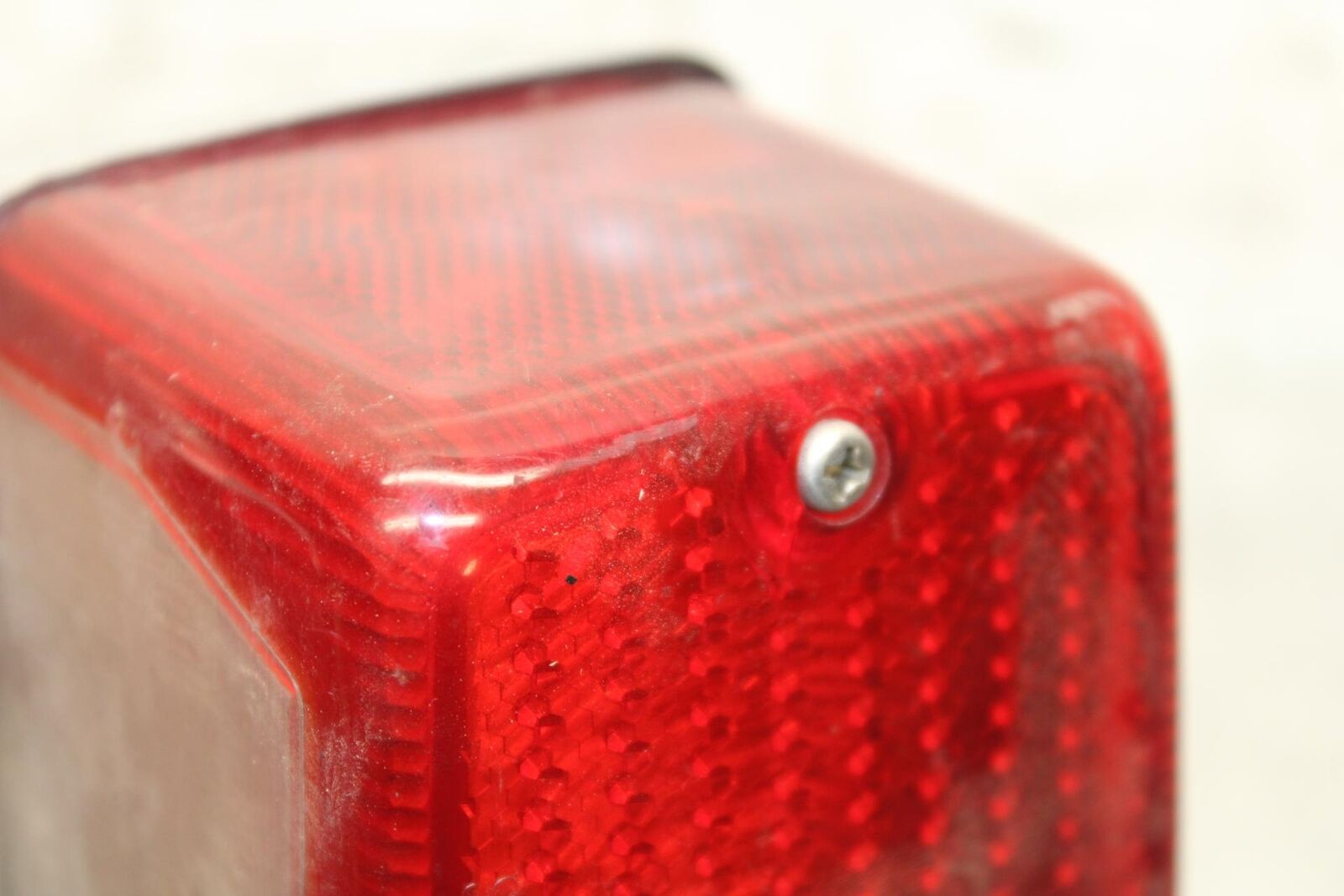 1979 Yamaha XS1100 TAILLIGHT REAR TAIL BRAKE LIGHT 1A0-84711-60-00 BB572