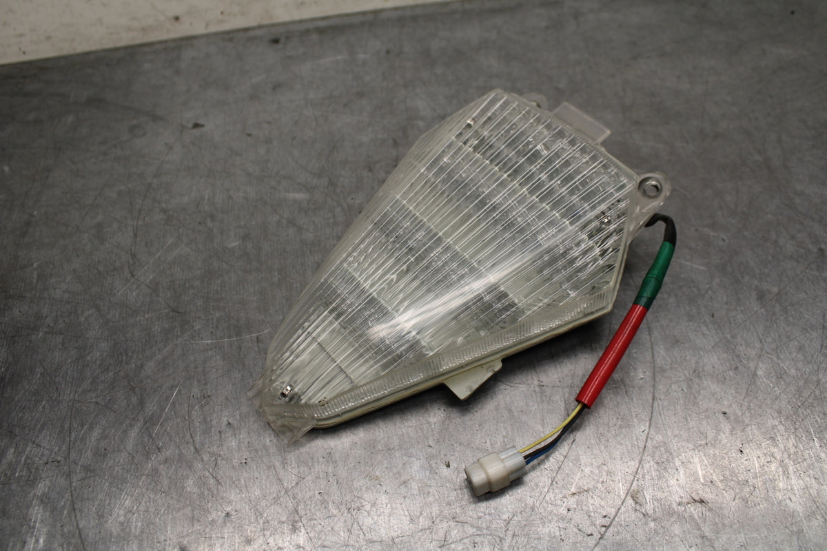 08-16 YAMAHA YZF R6 REAR TAIL TAILLIGHT BACK BRAKE LIGHT BB127