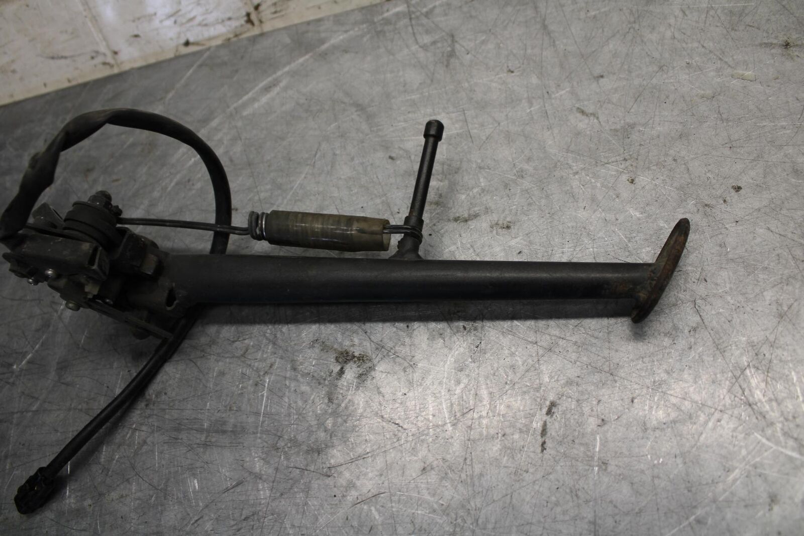 2008 Kawasaki Ninja ZX10R  KICKSTAND SIDE KICK STAND 32043-0059-18R BB524