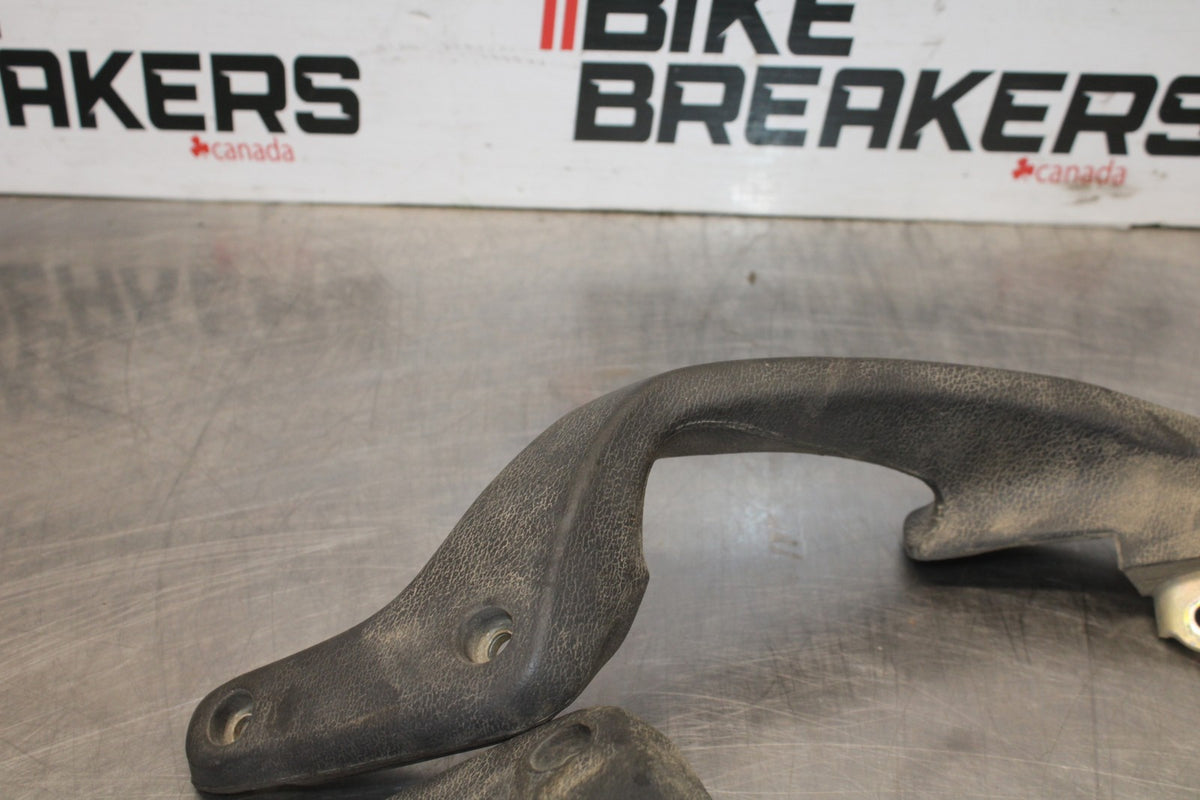 91-02 HONDA ST1100 PASSENGER REAR SEAT GRAB BAR HANDLE SET BB881