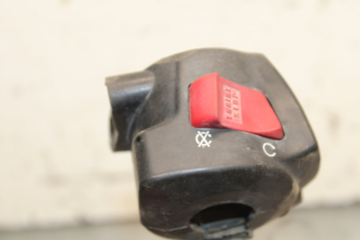 05-06 HONDA CBR600RR RIGHT CLIP ON HANDLE KILL OFF START SWITCH SWITCHES BB739