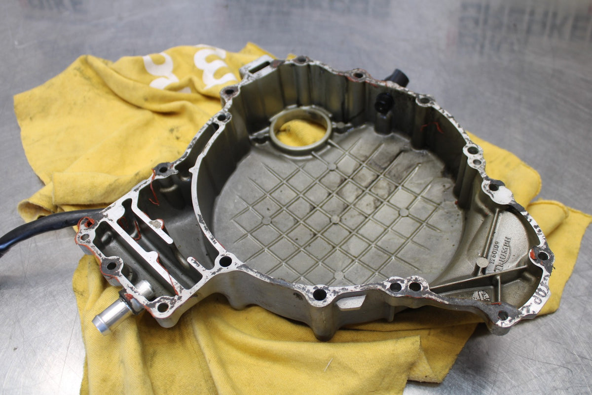 05 TRIUMPH ROCKET III STATOR MAGNETO ALTERNATOR GENERATOR COVER BB186