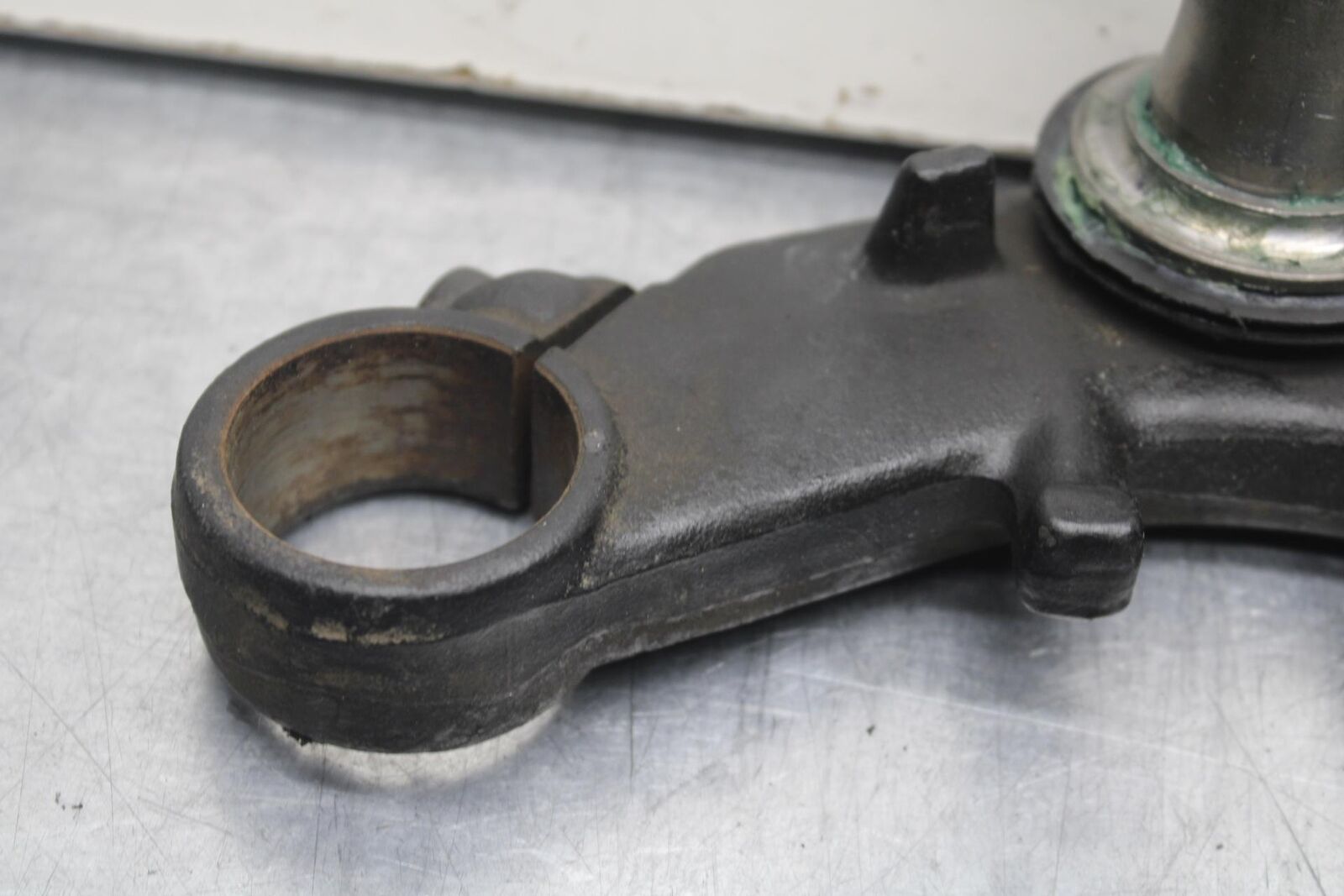 2009 Kawasaki Ninja 250R EX250J FRONT FORKS CLAMP LOWER TRIPLE TREE STEM BB87