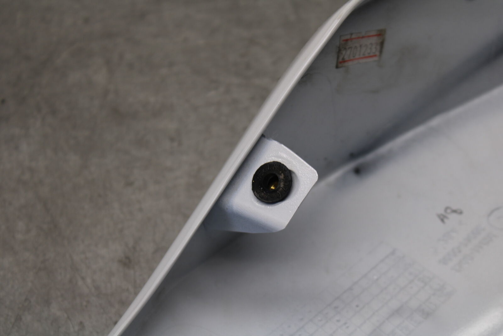 18-23 KAWASAKI NINJA 400 RIGHT REAR BACK TAIL FAIRING COWL SHROUD BB660