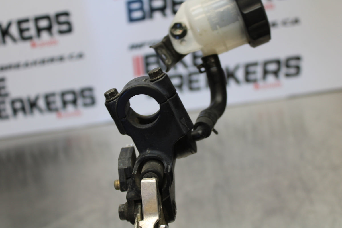 00 SUZUKI SV650 FRONT BRAKE MASTER CYLINDER w/ LEVER BB156