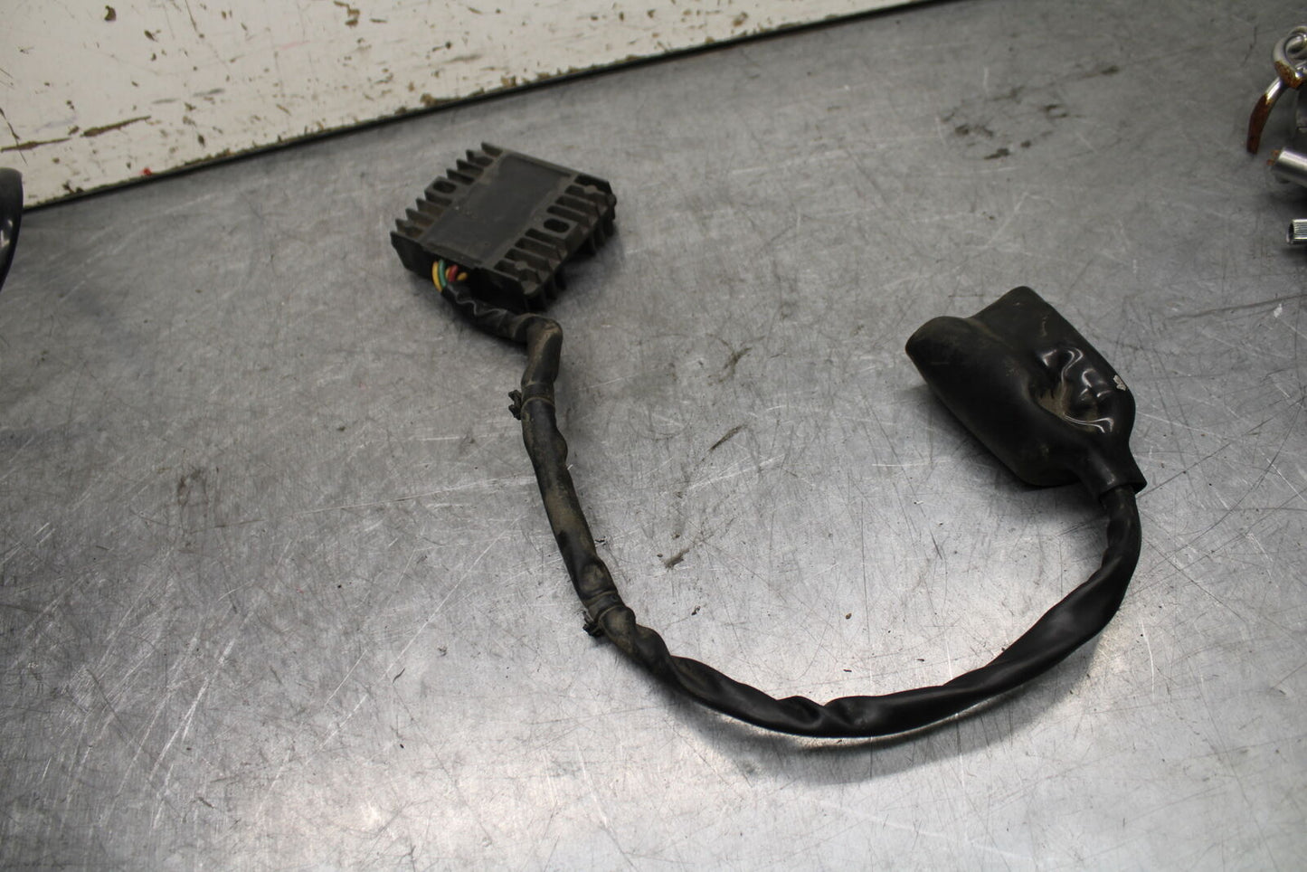 10-13 HONDA SHADOW RS 750 VT750RS RECTIFIER VOLTAGE REGULATOR BB718