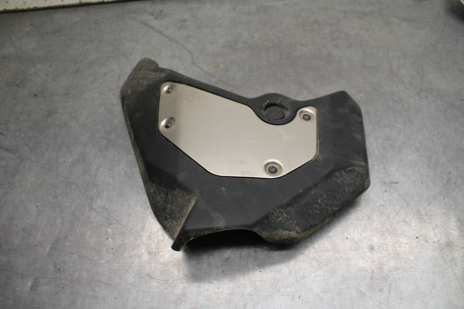 16-17 KAWASAKI VULCAN S 650 EN650 ABS ENGINE SIDE COVER PANEL COWL FAIRING BB731