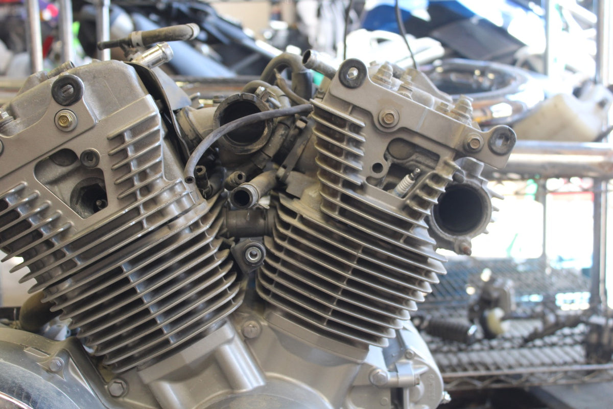 03-08 HONDA VTX1300C ENGINE MOTOR BB868