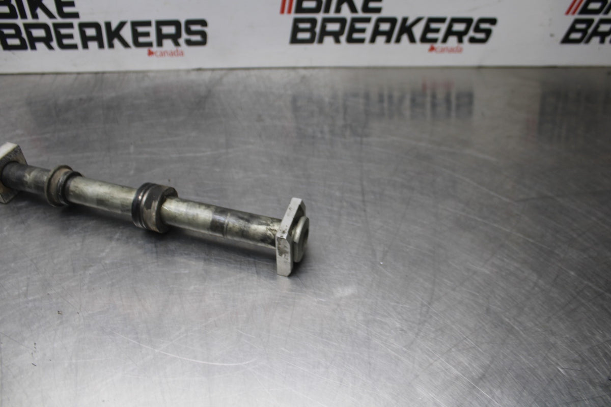 07-08 KAWASAKI NINJA ZX6R REAR AXLE BACK WHEEL RIM PIVOT BOLT AXEL BB855