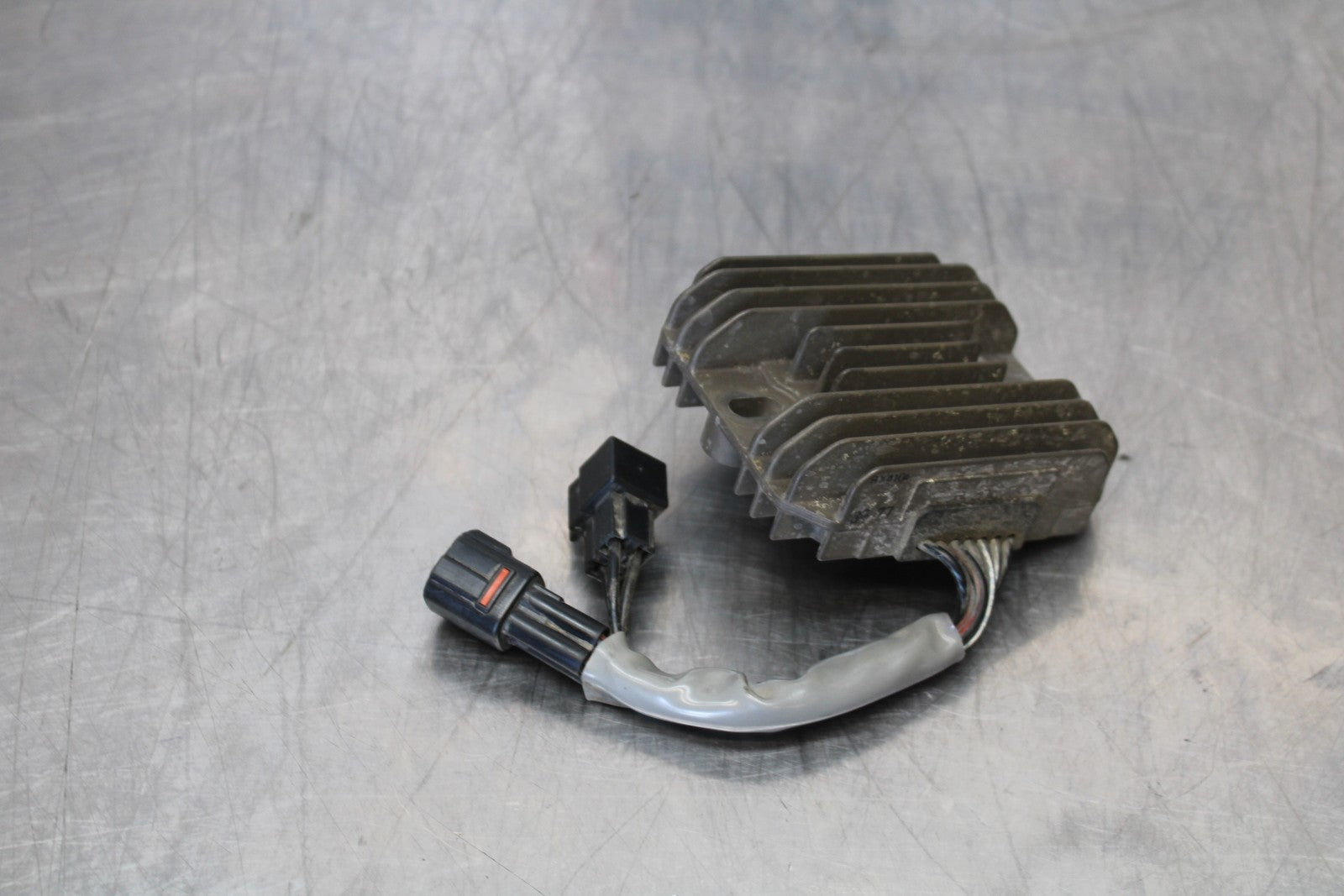 06-07 SUZUKI GSXR 600 RECTIFIER VOLTAGE REGULATOR BB170