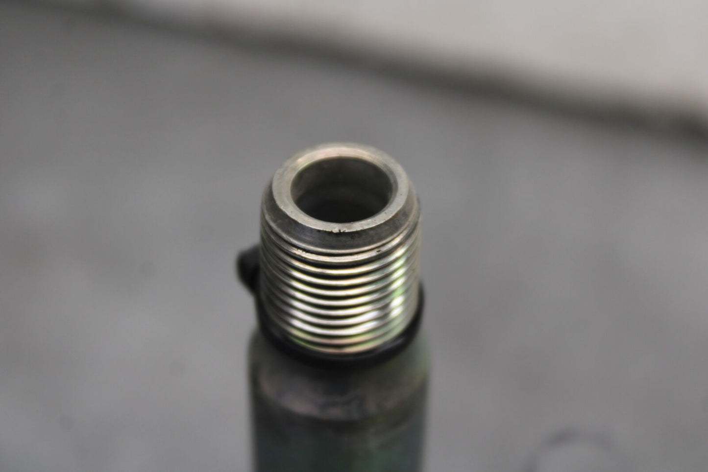 22-24 YAMAHA XSR900 FRONT WHEEL RIM AXLE PIVOT BOLT BB710