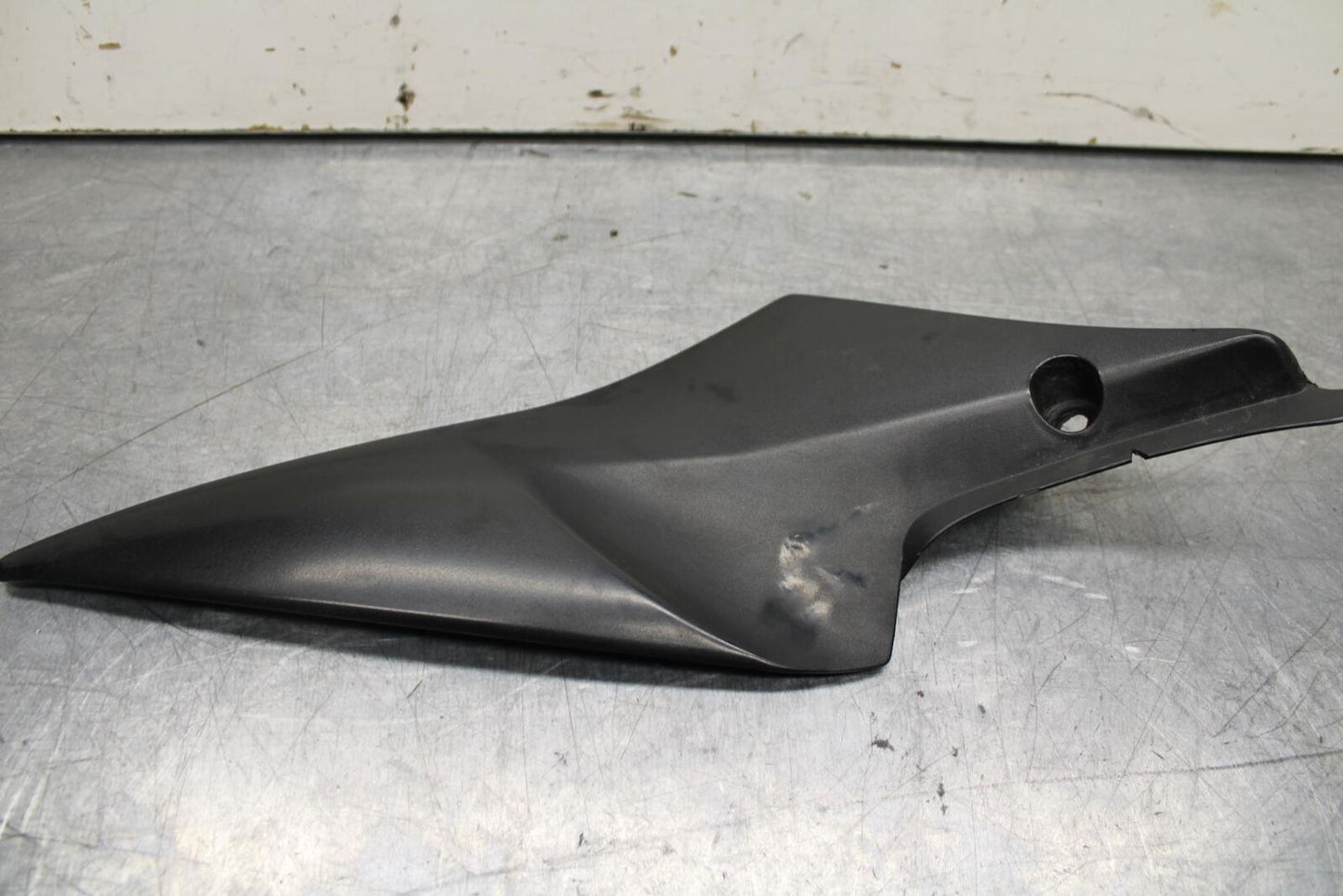 06-07 SUZUKI GSXR750 RIGHT LEFT FRONT SIDE SEAT PANELS TRIMS COWLS BB613