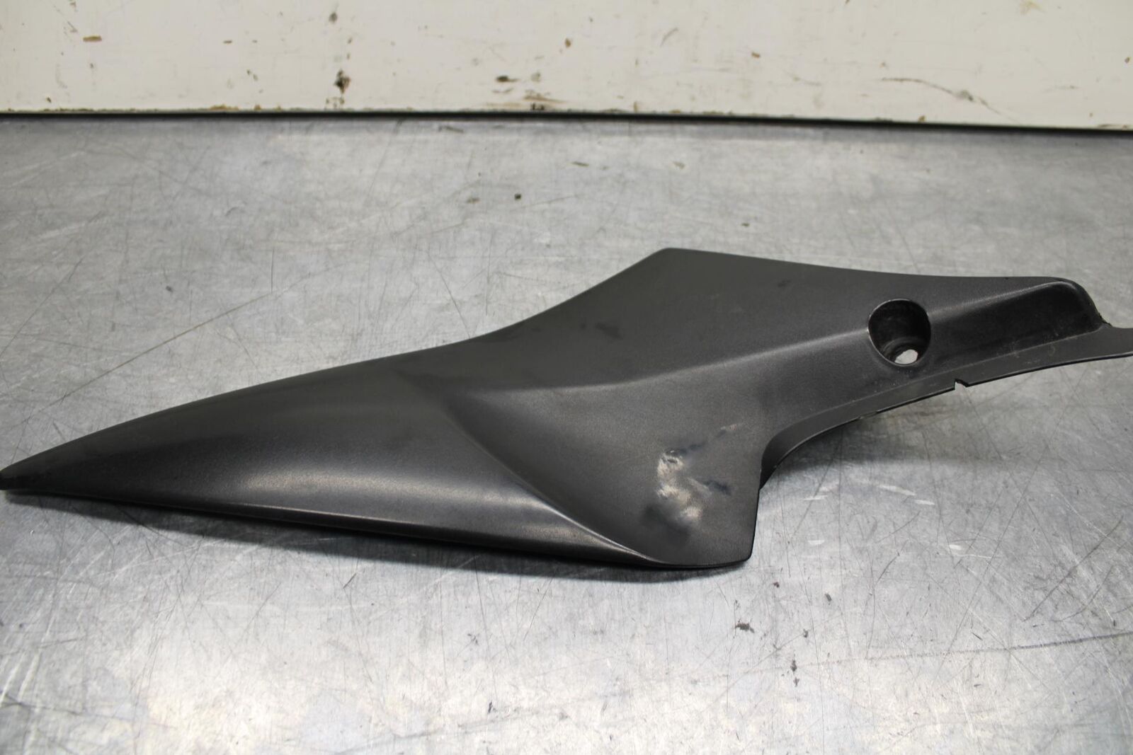 06-07 SUZUKI GSXR750 RIGHT LEFT FRONT SIDE SEAT PANELS TRIMS COWLS BB613