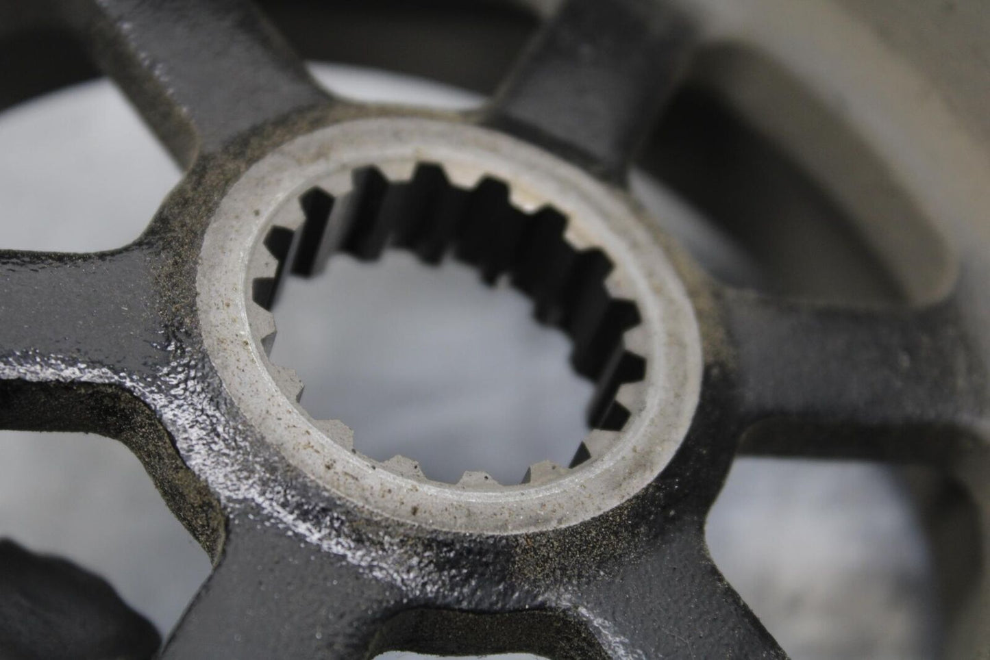 06-14 YAMAHA ROADLINER S XV1900S FRONT SPROCKET BB619