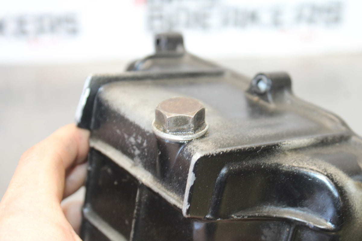 84 HONDA INTERCEPTOR 1000 VF1000F ENGINE MOTOR BOTTOM OIL PAN COVER BB878