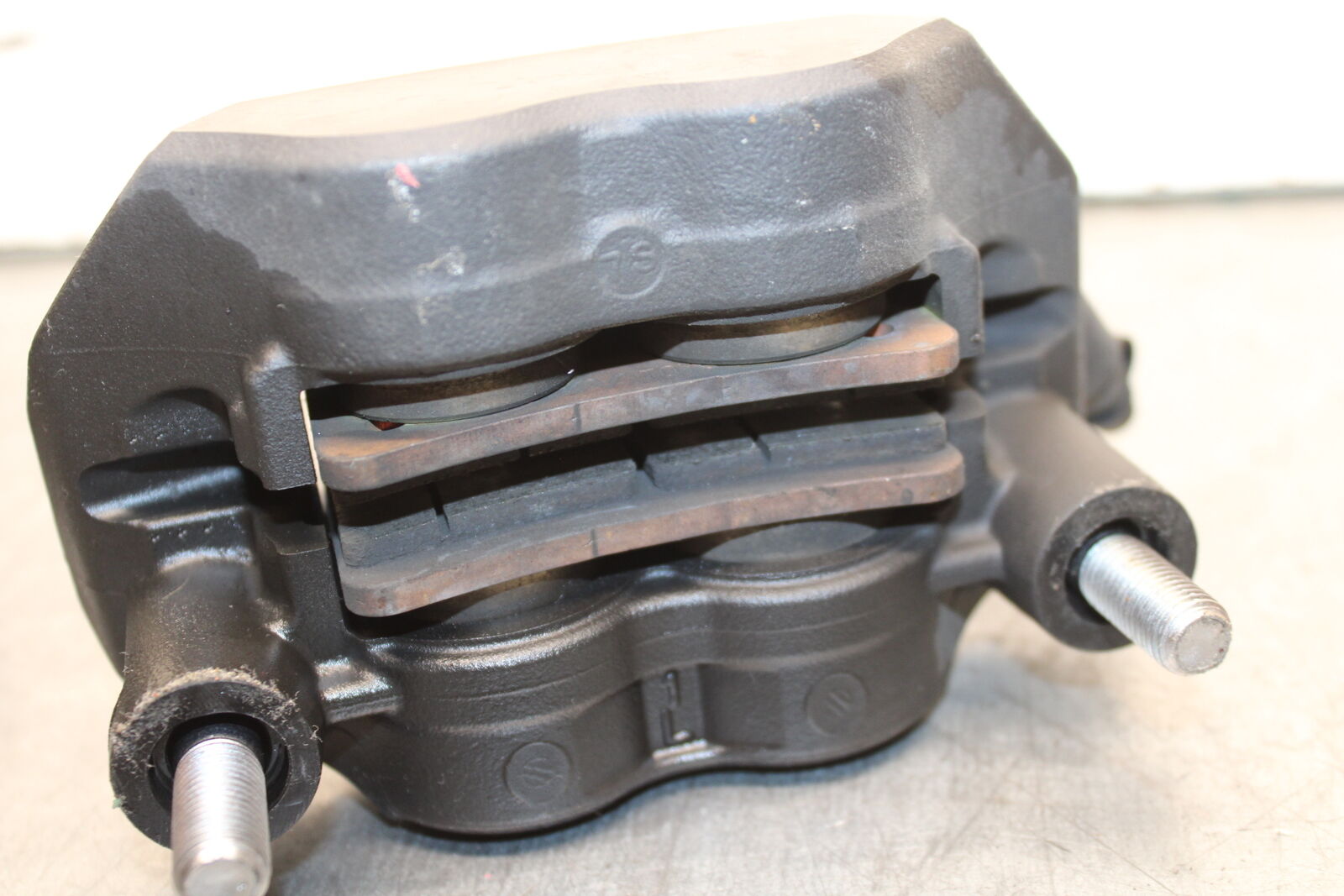 13-18 KAWASAKI NINJA ZX6R RIGHT LEFT FRONT BRAKE CALIPER SET PAIR CALIPERS BB666