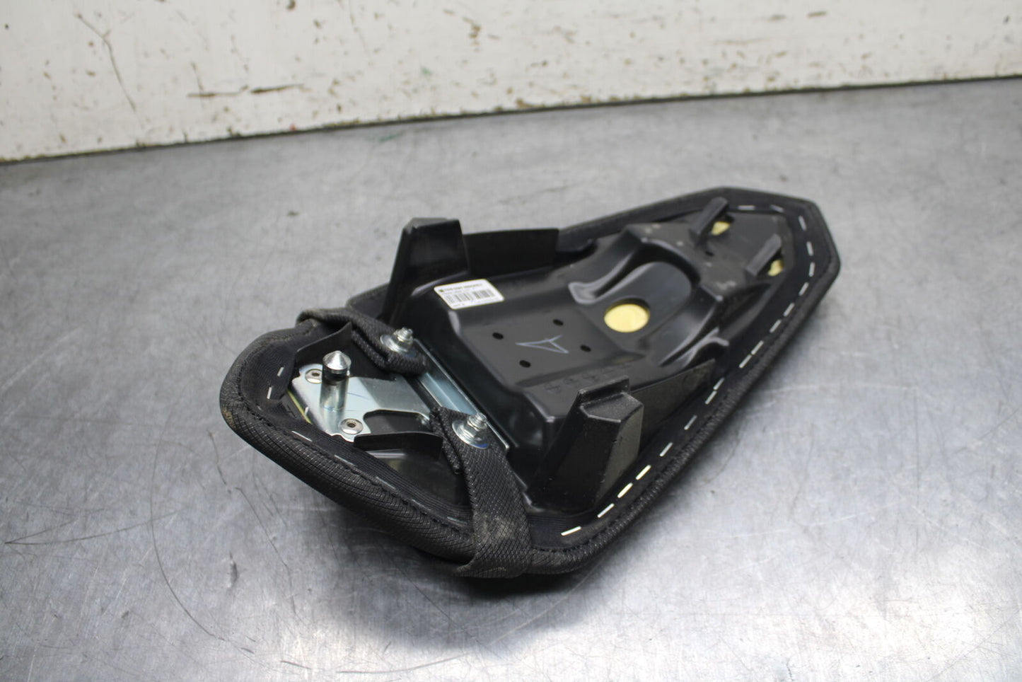 18-23 KAWASAKI NINJA 400 EX400 ABS REAR BACK PASSENGER SEAT PAD SADDLE  BB747