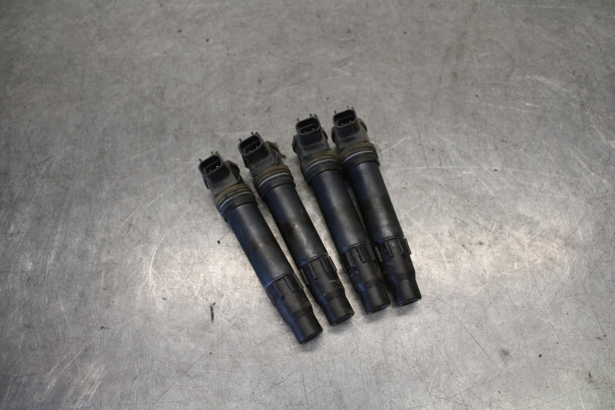 05-06 HONDA CBR600RR IGNITION COILS COIL SPARK PLUG CAPS 30700-MEE-641 BB689