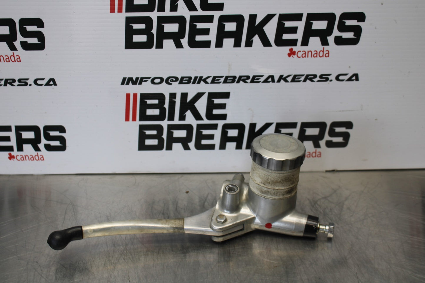 78-79 HONDA GOLDWING 1000 FRONT BRAKE MASTER CYLINDER BB171
