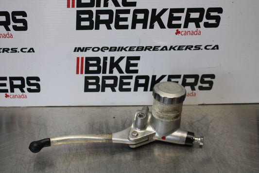 78-79 HONDA GOLDWING 1000 FRONT BRAKE MASTER CYLINDER BB171