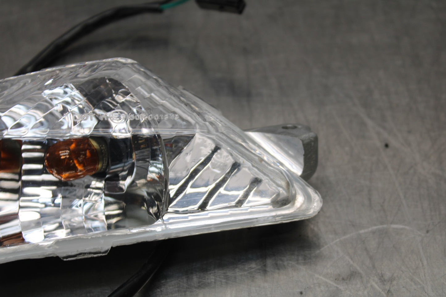 13-17 KAWASAKI NINJA 300 EX300 ABS LEFT FRONT TURN SIGNAL LIGHT INDICATOR BB187