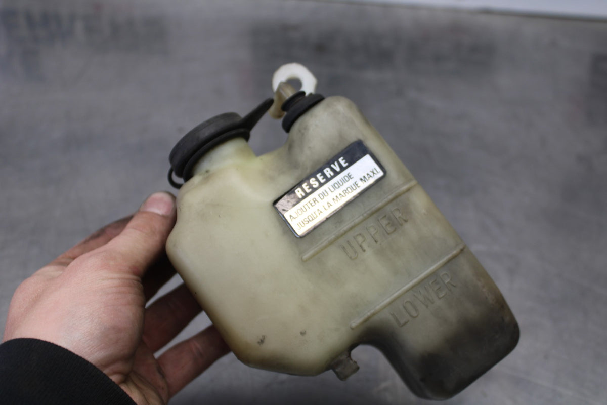 84 HONDA INTERCEPTOR 1000 VF1000F COOLANT WATER TANK RESERVOIR BOTTLE BB878