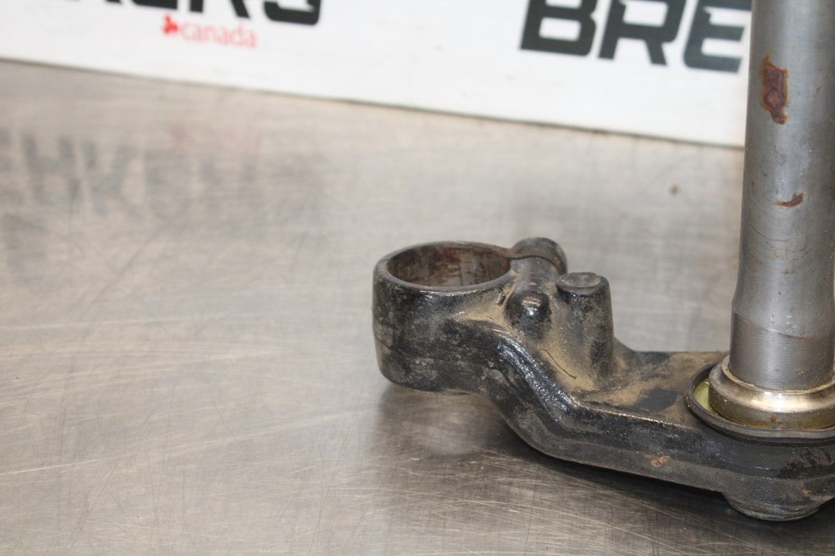91-02 HONDA ST1100 FRONT FORKS CLAMP LOWER TRIPLE TREE STEM BB881