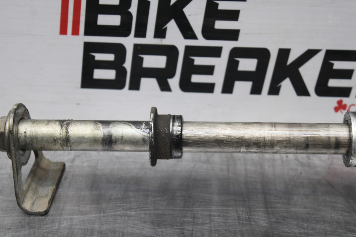 08 SUZUKI SV650 REAR AXLE BACK WHEEL RIM PIVOT BOLT AXEL BB846