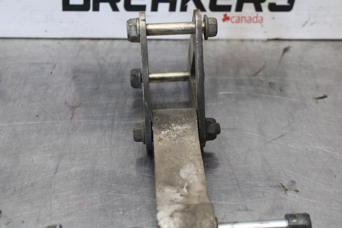 00-01 HONDA CBR929RR REAR DOGBONE SHOCK LINKAGE LINK BB925