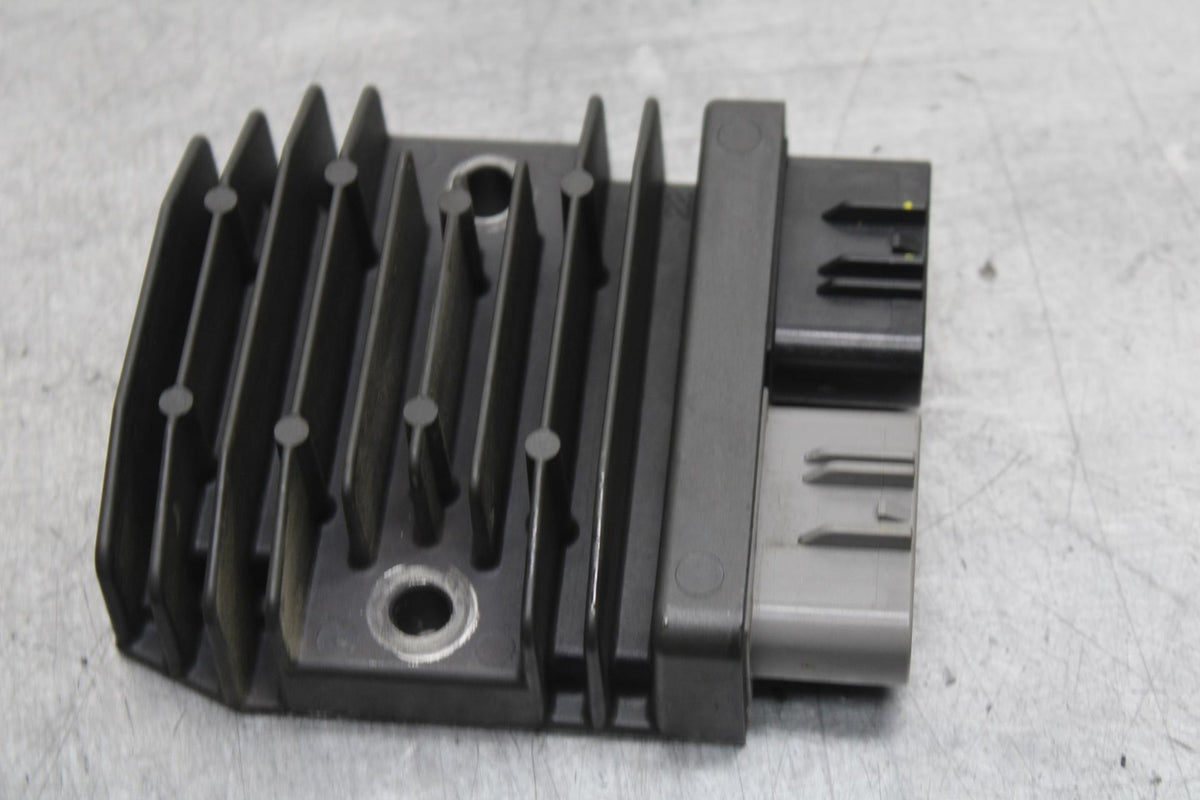 2014 Honda CB500F ABS RECTIFIER VOLTAGE REGULATOR BB102