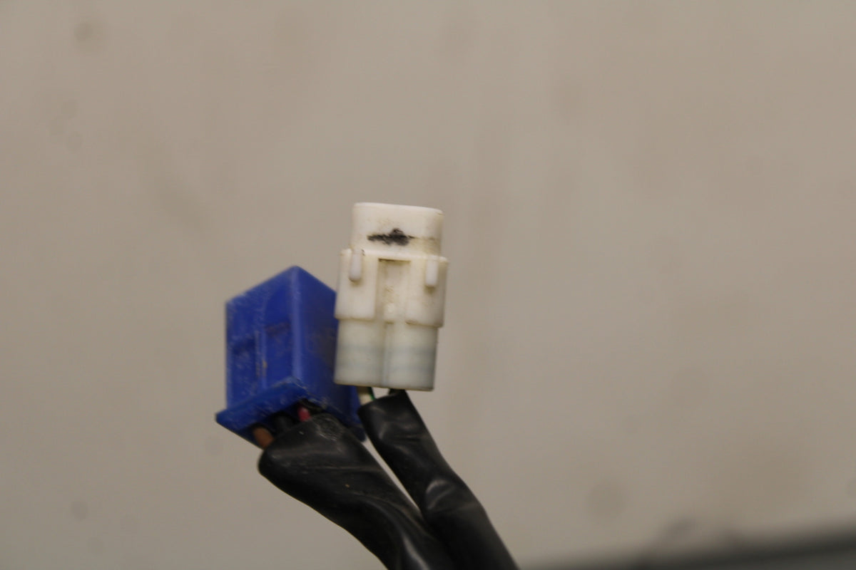 09-14 YAMAHA YZF R1 RIGHT CLIP ON HANDLE KILL OFF START SWITCH SWITCHES BB119