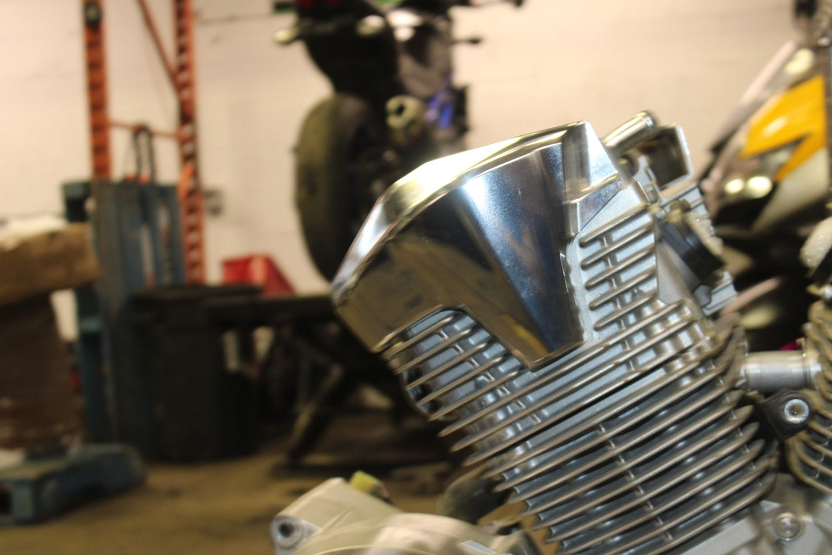 07 HONDA VTX1300R ENGINE MOTOR BB825