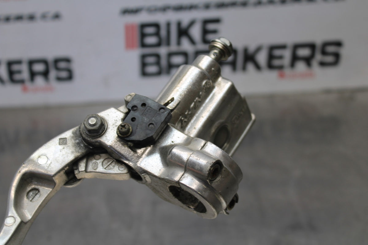 03 KAWASAKI VULCAN 1600 FRONT BRAKE MASTER CYLINDER BB865
