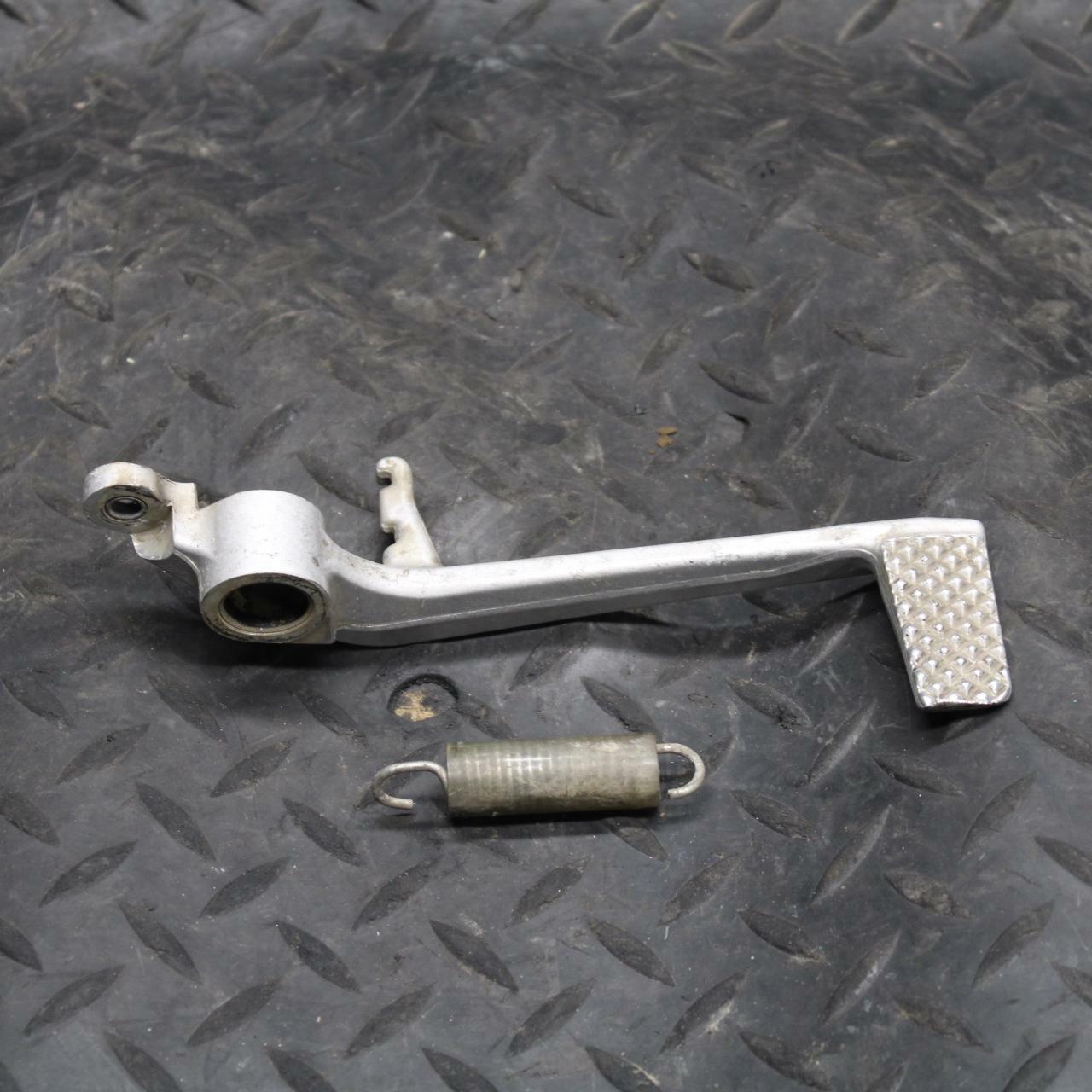 04-05 YAMAHA YZF R1 RIGHT REARSET BRAKE FOOT PEDAL BB225