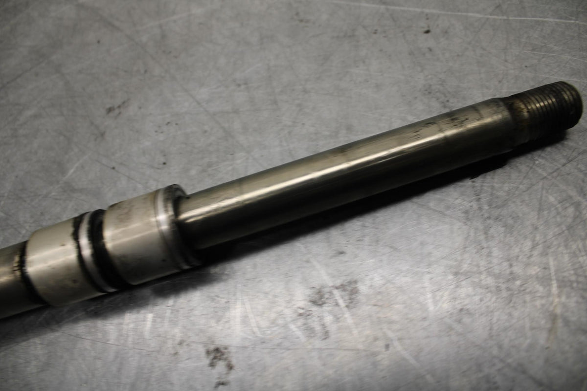 06-07 TRIUMPH DAYTONA 675 DAYTONA 675 FRONT WHEEL RIM AXLE PIVOT BOLT BB441