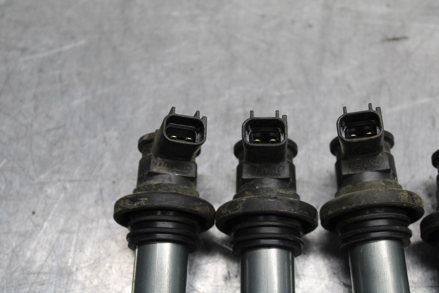 11-24 SUZUKI GSXR750 IGNITION COILS COIL SPARK PLUG CAPS 33410-38H00 BB714