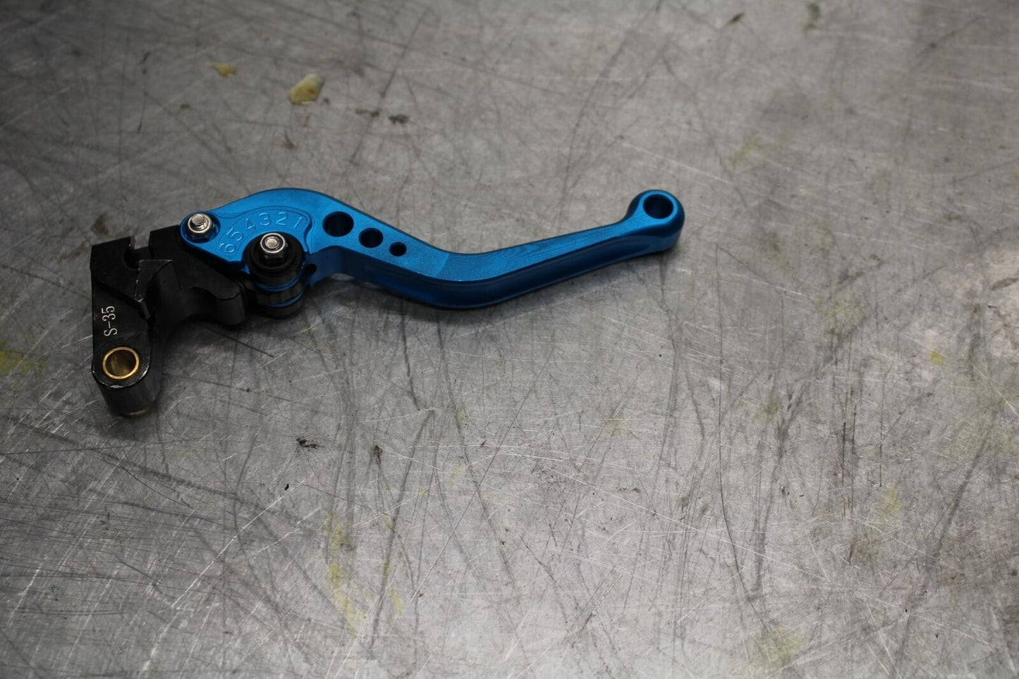 2006 Suzuki GSXR600 CLUTCH PERCH MOUNT WITH LEVER  BB447