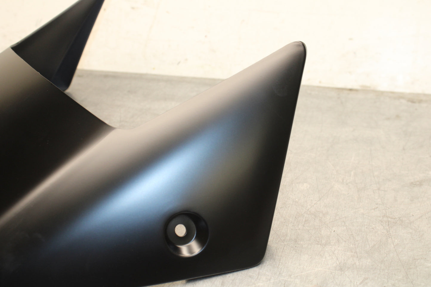 12-25 KAWASAKI NINJA ZX14R NEW!! LOWER BOTTOM BELLY FAIRING COWL BB757