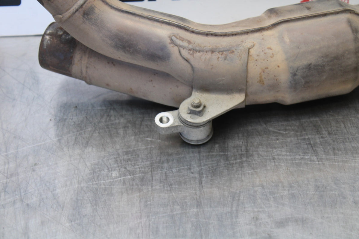 04-05 YAMAHA YZF R1 LINK EXHAUST PIPE MUFFLER SLIP ON CAN SILENCER  BB173