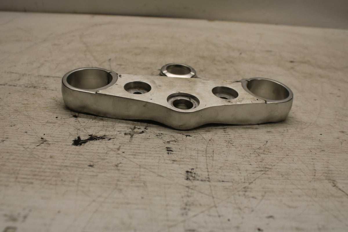 08-11 TRIUMPH SPEED TRIPLE FORKS UPPER TRIPLE TREE CLAMP BB366